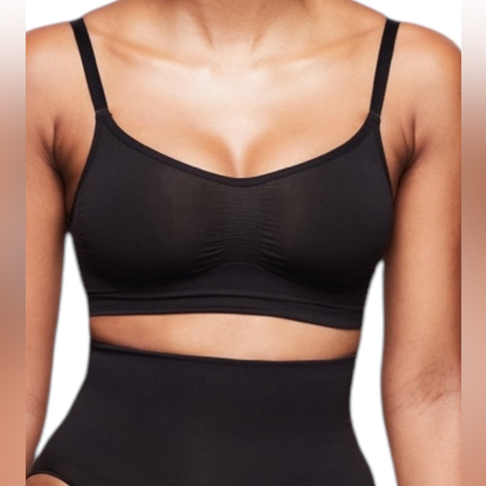 SKIMS Seamless Sculpt Bra Shapewear Onyx Black Size Large New